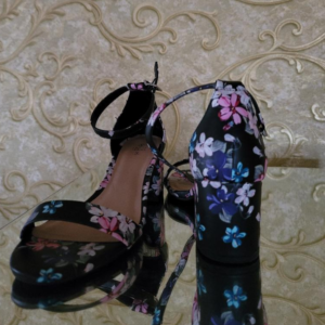 Spring Wear – US size 6.5