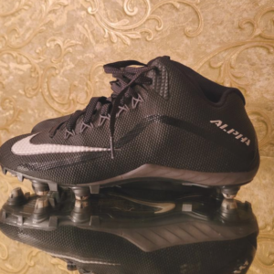 Alpha Nike Soccer Boots – US size 10, CM-28